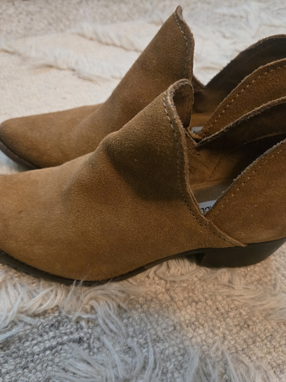 Steve Madden Brown Suede V-Cut Ankle Booties